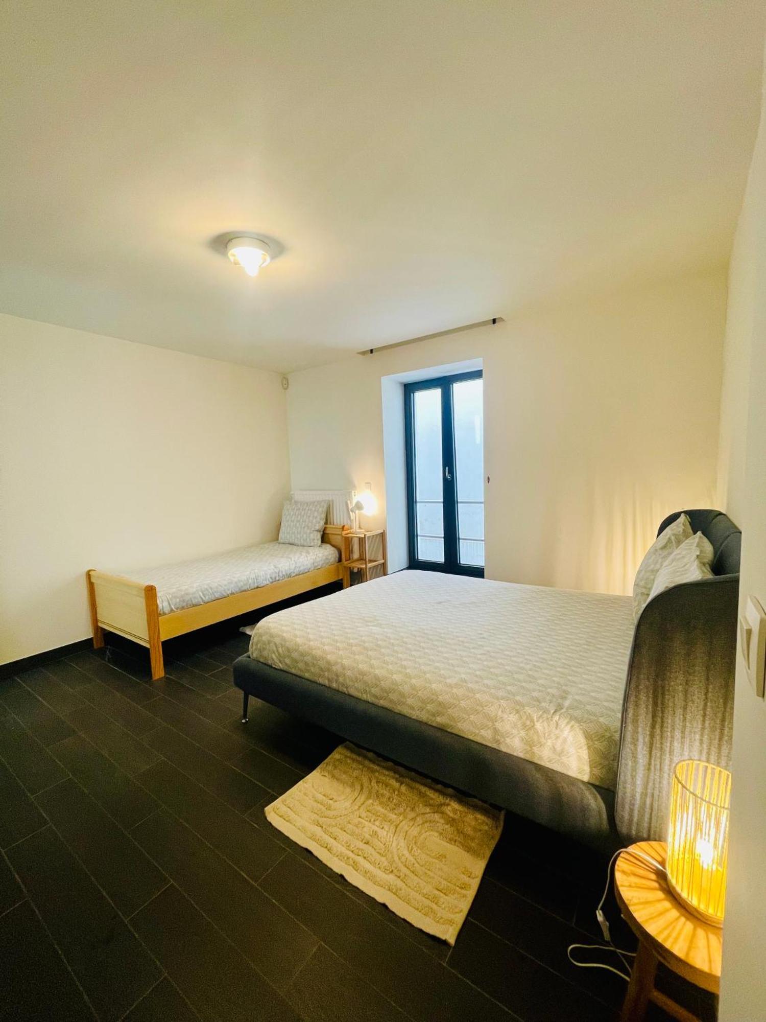 Down Town Spacious Loft Retreat With Private Parking * Brussels